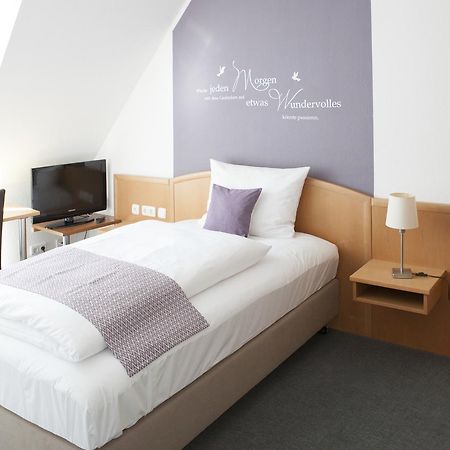 Hotel Am Markt Hungen Ngoại thất bức ảnh